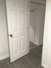 4 Cedar Springs Ct in Catonsville, MD - Foto de edificio - Building Photo