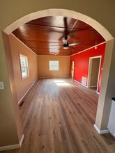 807 N Logan St in Marion, IL - Building Photo - Building Photo