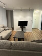 50 Belmont Ave, Unit 413 in Bala Cynwyd, PA - Foto de edificio - Building Photo