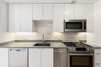 121 Portland St in Boston, MA - Building Photo - Building Photo