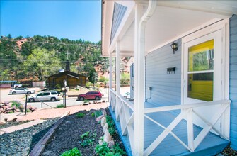 509 Cañon Ave in Manitou Springs, CO - Building Photo - Building Photo