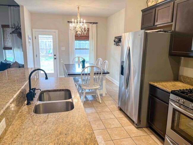 337 Camelback Dr in Bossier City, LA - Building Photo - Building Photo