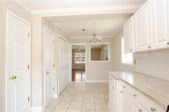 1910 La Dawn Ln NW in Atlanta, GA - Building Photo - Building Photo