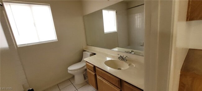 property at 2813 Cacto Ct