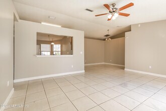 1597 Twin Oak Dr W in Middleburg, FL - Building Photo - Building Photo