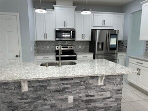 11964 Founders St in Orlando, FL - Building Photo - Building Photo