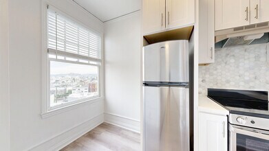 17 Hermann St in San Francisco, CA - Building Photo - Building Photo