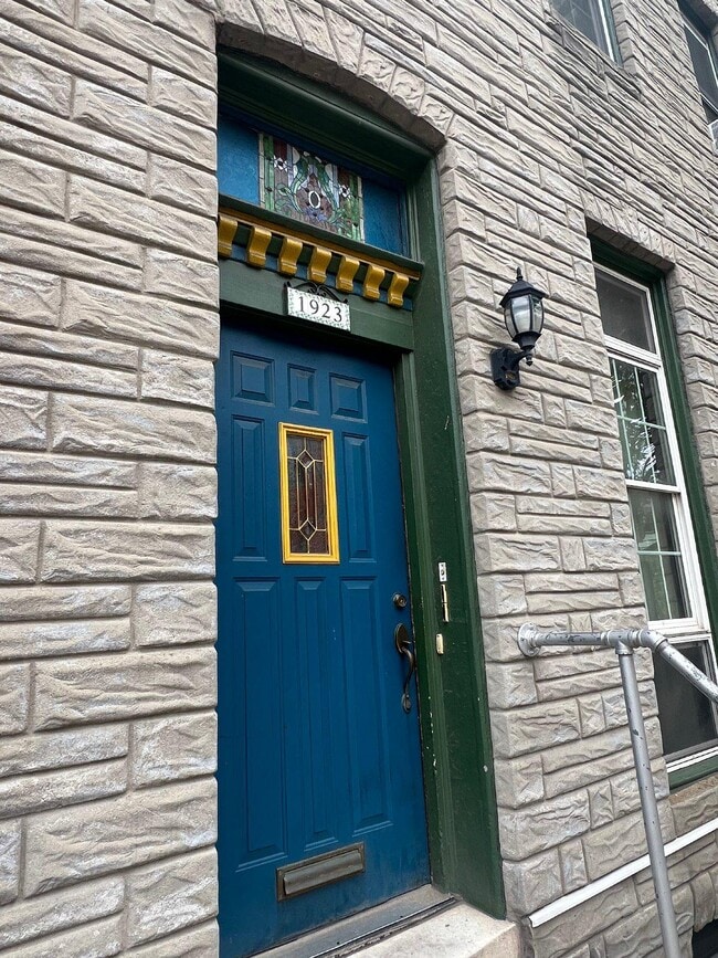 1923 E Pratt St in Baltimore, MD - Building Photo - Building Photo