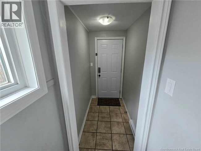 167 Elmwood Dr in Moncton, NB - Building Photo - Building Photo