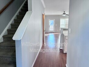 2106 Turtle Point Dr in Raleigh, NC - Building Photo - Building Photo