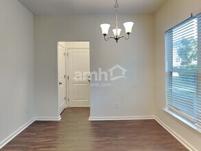 1490 Aster Ives Dr in Lawrenceville, GA - Foto de edificio - Building Photo