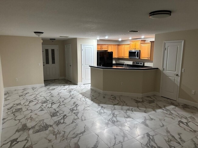 2504 Aventurine St in Kissimmee, FL - Foto de edificio - Building Photo