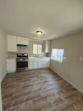 6212 Orchard Ave in Bell, CA - Building Photo - Building Photo