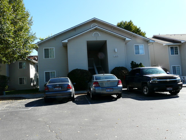 Cloverdale Manor Apartments in Boise, ID - Foto de edificio - Building Photo