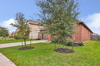 15334 Rosehill Summit Ln in Houston, TX - Building Photo - Building Photo