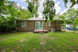 1462 N Battin St in Wichita, KS - Building Photo - Building Photo