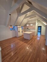 548 River Bend Rd in Great Falls, VA - Building Photo