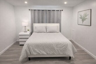 1464 41st Ave in Vero Beach, FL - Building Photo - Building Photo