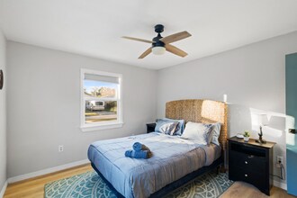 2800 47th St S in Gulfport, FL - Foto de edificio - Building Photo