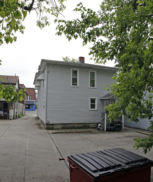 434 W Main St in Ravenna, OH - Building Photo - Building Photo