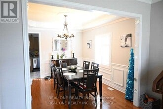 2475 Cedar Meadow Ln in Oakville, ON - Building Photo - Building Photo