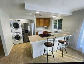 88 Honeycomb Lane in Bellingham, WA - Building Photo - Building Photo