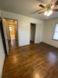 4013 SE 26th St photo'