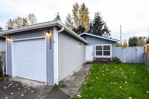 10020 54th Dr NE in Marysville, WA - Building Photo