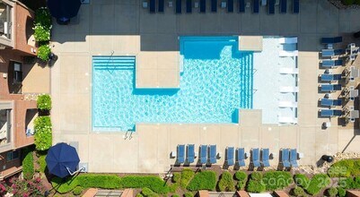 10624 Parrish St, Unit A1 in Matthews, NC - Building Photo - Building Photo