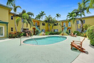 729 NE 16th Ave, Unit 729D in Fort Lauderdale, FL - Building Photo - Building Photo