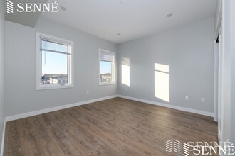 44 Medford St in Somerville, MA - Building Photo - Building Photo