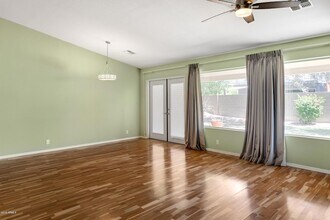 710 W Saragosa St, Unit Apt 202 in Chandler, AZ - Building Photo - Building Photo