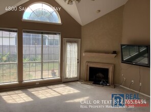4800 Salmon Run Way in Fort Worth, TX - Building Photo - Building Photo