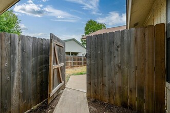 2008 Old W Pl in Round Rock, TX - Building Photo - Building Photo