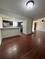 15221 Berry Trail in Dallas, TX - Building Photo