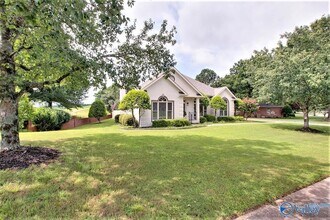 2772 Deford Mill Rd SE in Owens Cross Roads, AL - Building Photo - Building Photo