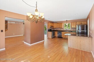 431 W Park Ave in Ocean Township, NJ - Building Photo - Building Photo