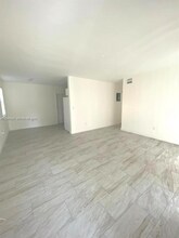 1511 NE 42nd St in Pompano Beach, FL - Building Photo - Building Photo