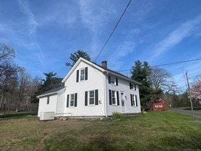 161 Hoadley Rd in Bethany, CT - Building Photo - Building Photo