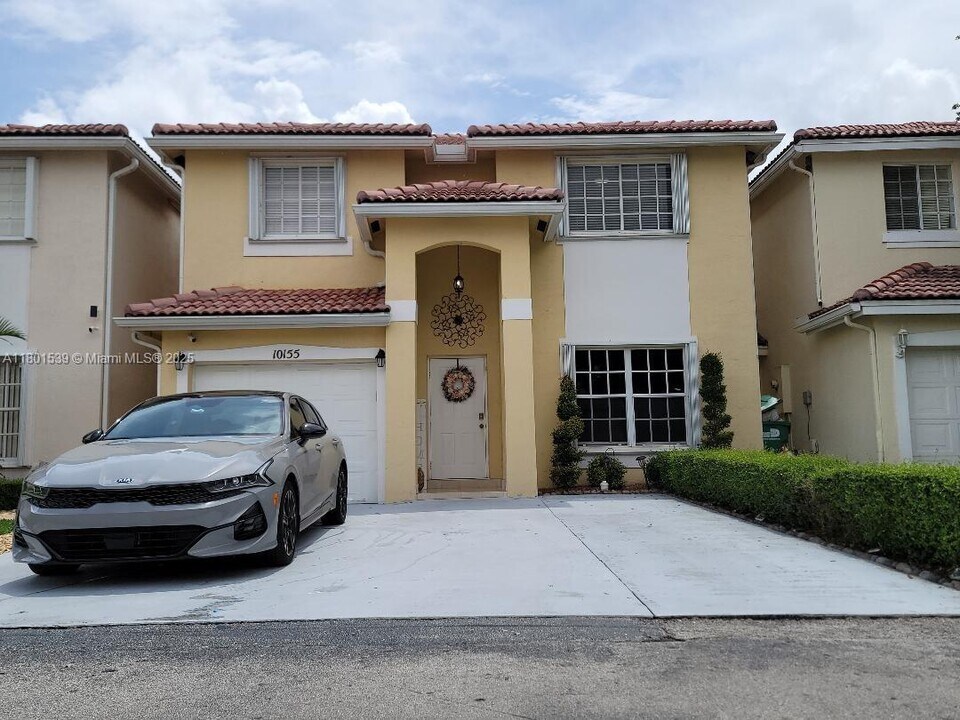 10155 SW 163rd Pl in Miami, FL - Building Photo