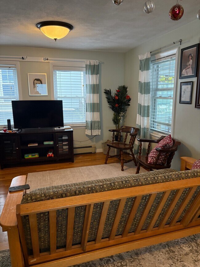 31 Faneuil St, Unit 31