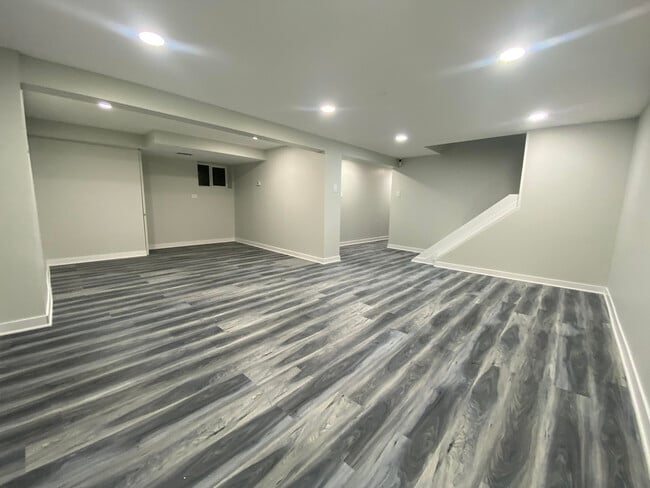 5505 N Major Ave, Unit BSMT in Chicago, IL - Building Photo - Building Photo