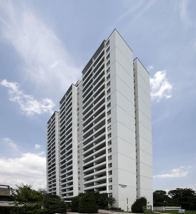 Montcrest Apartments A&B in Toronto, ON - Building Photo