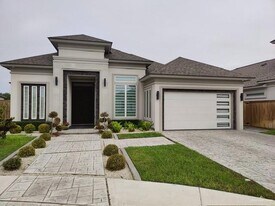 38 Duke St in Mission, TX - Building Photo