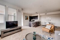 Ascent At Campus of Life_Bright Open Living Area - Ascent at Campus of Life Apartamentos in San Diego, California