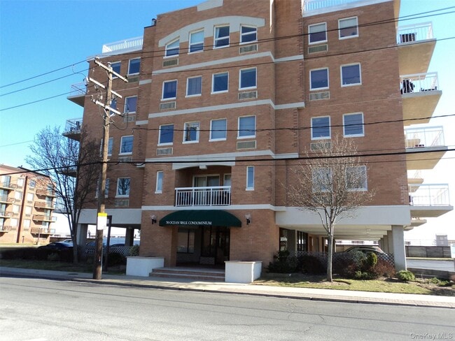 property at 780 W Broadway