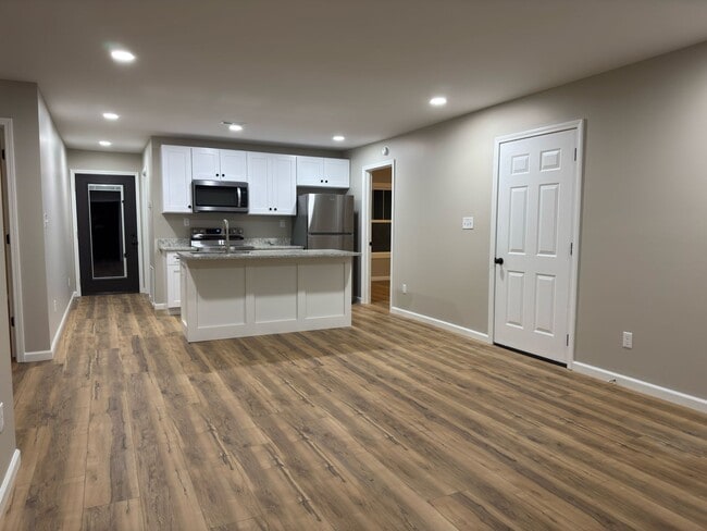 211-223 Cedar Cir in Jackson, MO - Building Photo - Building Photo