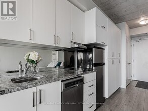 1900 Simcoe St N in Oshawa, ON - Building Photo - Building Photo