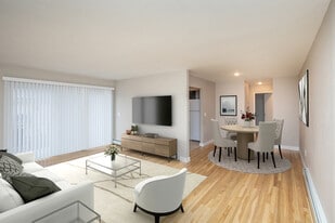 London Terrace in Old Bridge, NJ - Building Photo