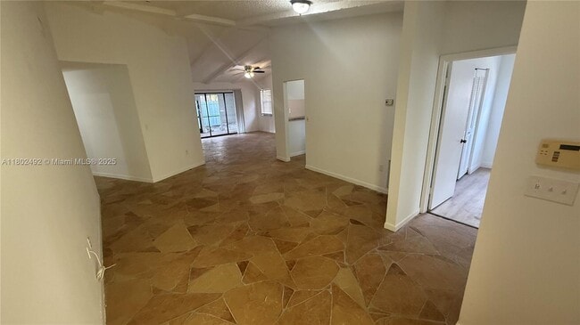 10583 La Placida Dr in Coral Springs, FL - Building Photo - Building Photo